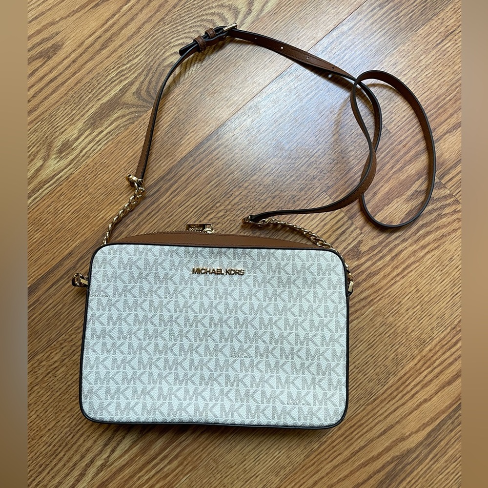 Michael Kors Jet Set Large Printed Logo Crossbody Bag